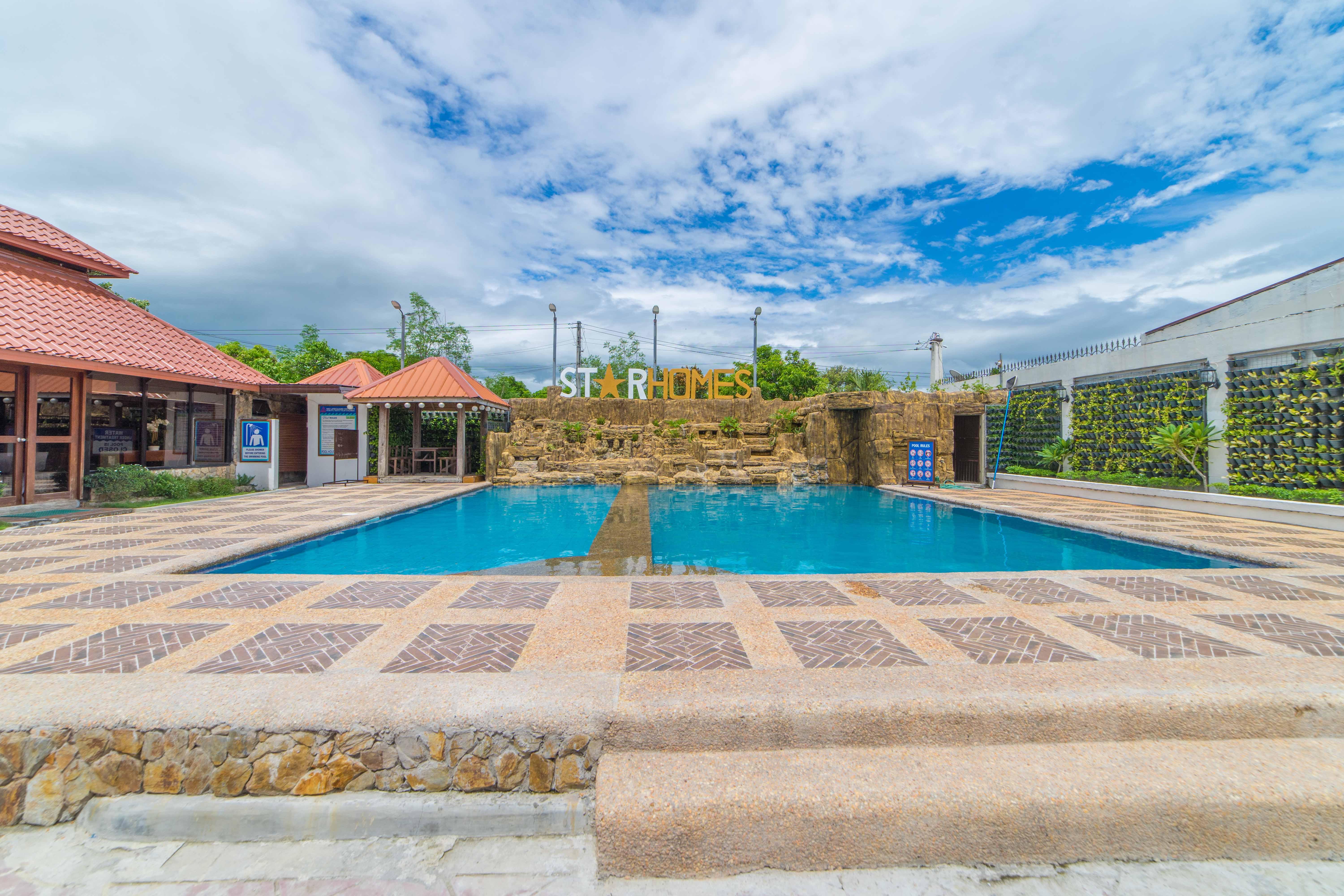 RedDoorz Plus @ Starhomes Olivianville Tarlac City Exterior foto