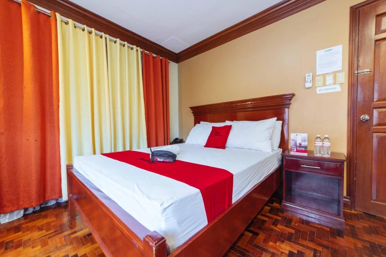 RedDoorz Plus @ Starhomes Olivianville Tarlac City Exterior foto