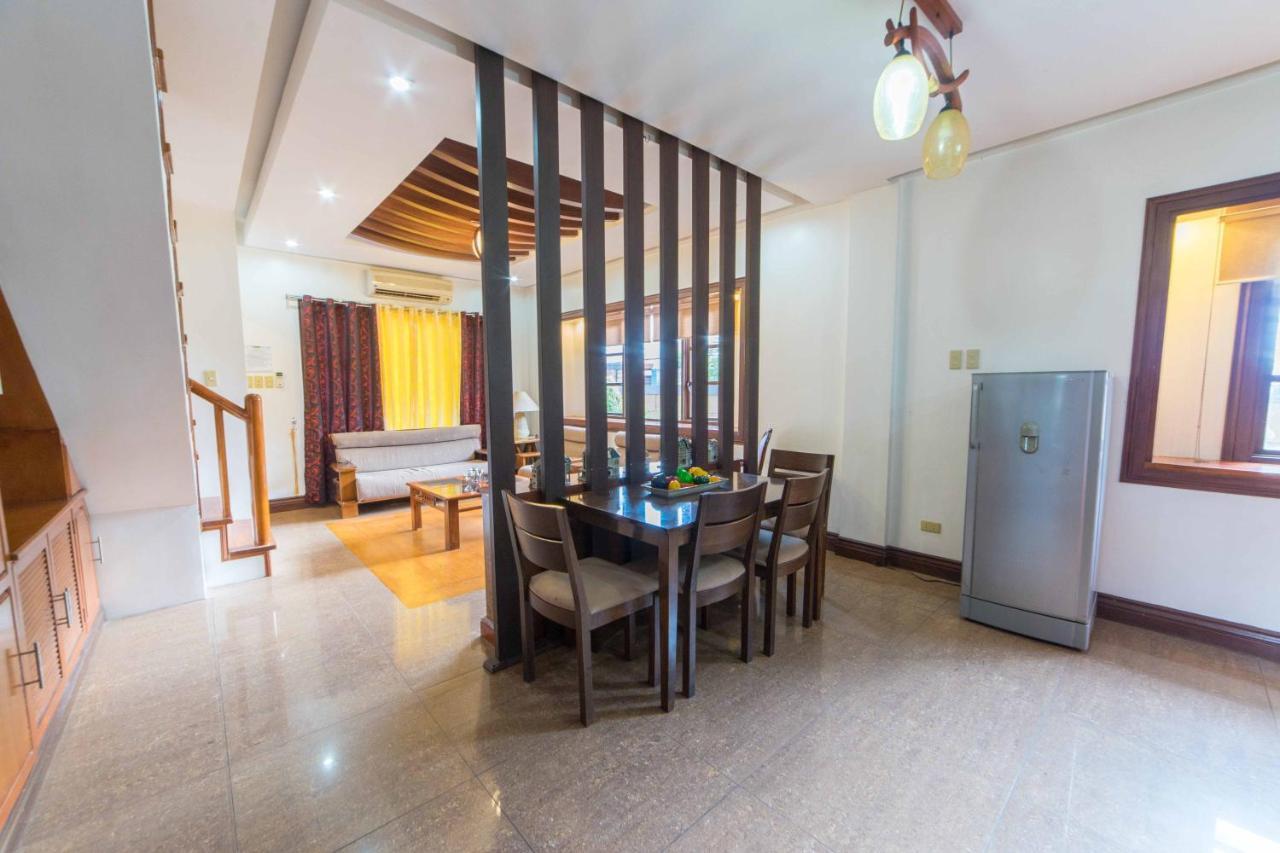 RedDoorz Plus @ Starhomes Olivianville Tarlac City Exterior foto